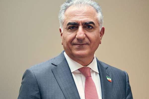شاهزاده رضا پهلوی: انقلاب شیروخورشید حماسه بینظیری از همصدایی، همدلی و همبستگی ملی است