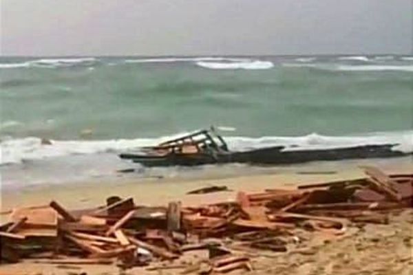 بينهم إيرانيون.. العثور على جثث 63 لاجئا غرقوا في البحر المتوسط واستمرار البحث عن آخرين
