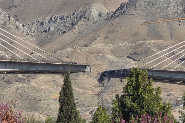 Iranians voice anxiety, mixed views as fears of infrastructure attacks rise