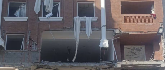 وقوع انفجارات مشبوهة في إيران بالتزامن مع الوجود العسكري الأميركي المكثف في المنطقة