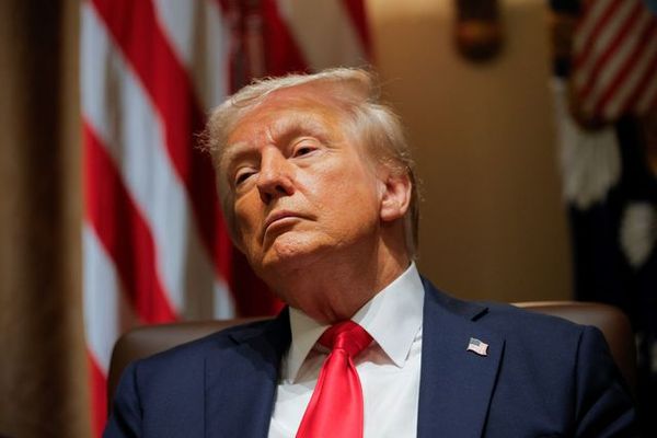 مستشار خامنئي: طهران مستعدة لمحادثات قائمة على "الاحترام المتبادل" ولن نخضع لتهديدات ترامب