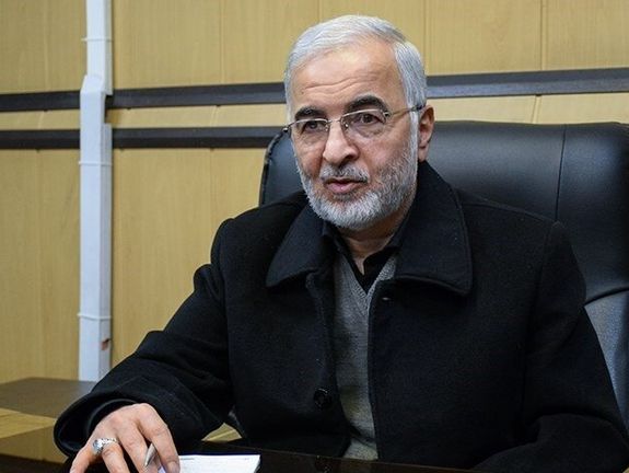 اسکندر مومنی، وزیر کشور جانشین فرماندهی کل نیروهای مسلح در نیروی انتظامی شد