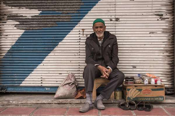 ۵ دهه تورم و بیثباتی در زندگی روزمره؛ روایتی از زوال اعتماد اجتماعی در ایران
