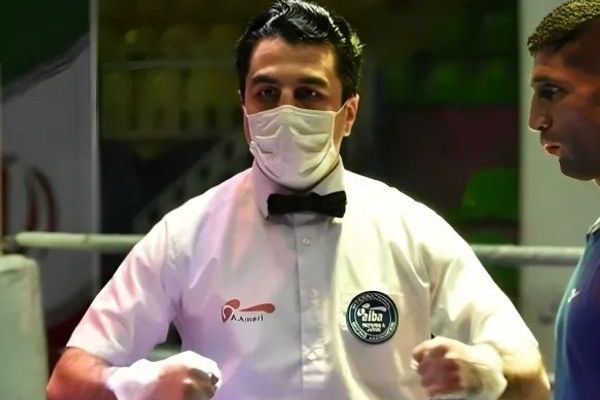 الكشف عن إيفاد مسؤولين من القضاء والاستخبارات إلى خارج إيران تحت ستار حكام ملاكمة