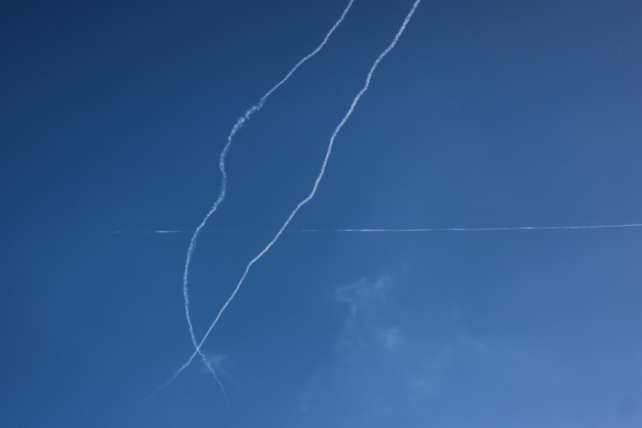 عربستان سعودی سقوط «بقایای» موشک در نزدیکی زیرساخت‌های انرژی را تایید کرد