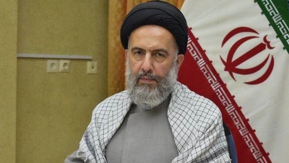 رییس دانشگاه آزاد استان گلستان: گفتم خامنهای با امام زمان ارتباط دارد، عذر میخواهم