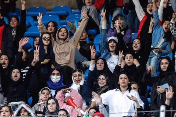 با ابهام درباره حضور زنان؛ موافقت شورای تأمین برای برگزاری بازی استقلال - گلگهر در مشهد