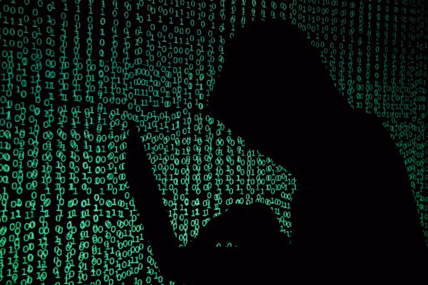 گروه هکری جمهوری اسلامی اطلاعات ۱۰ نفر را بهعنوان «کارکنان دفاعی اسرائیل» منتشر کرد