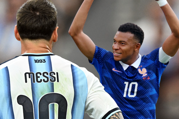 مسی یا امباپه؛ یک نفر آقایگل همه جامهای جهانی میشود