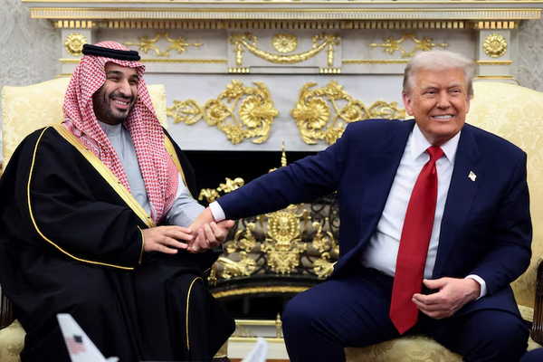 الخارجية الإيرانية: رسالة بزشکیان إلى ولي عهد السعودية لم تكن لطلب وساطة مع أميركا