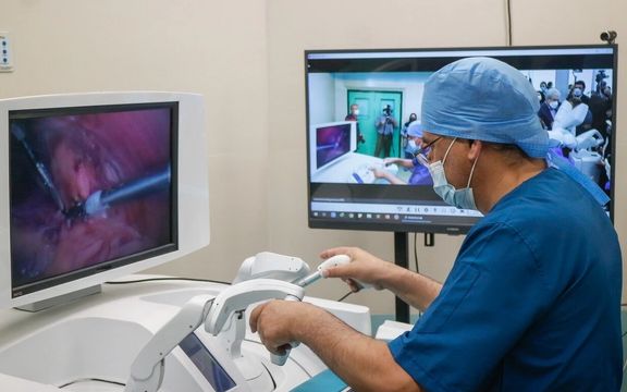 عضو هیات مدیره نظام پزشکی تهران: ایران در جراحی رباتیک ۲۰ سال از دنیا عقب است