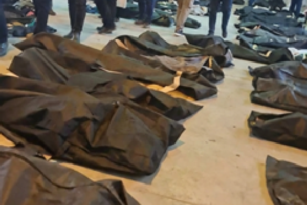 گاردین از احتمال «دفن دستهجمعی اجساد معترضان» در ایران خبر داد