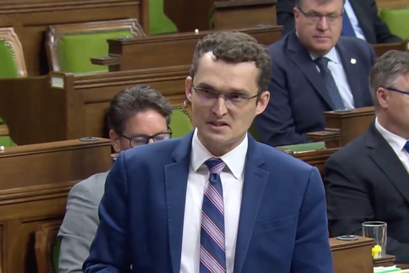 کمیک، نماینده پارلمان کانادا:جایزه صلح نوبل نرگس محمدی، به منزله سیلی به صورت خامنهای است