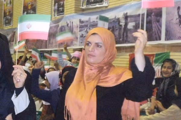 انتشارات دانشگاه کمبریج اتهامات جعل علمی یک استاد طرفدار خامنهای را بررسی میکند