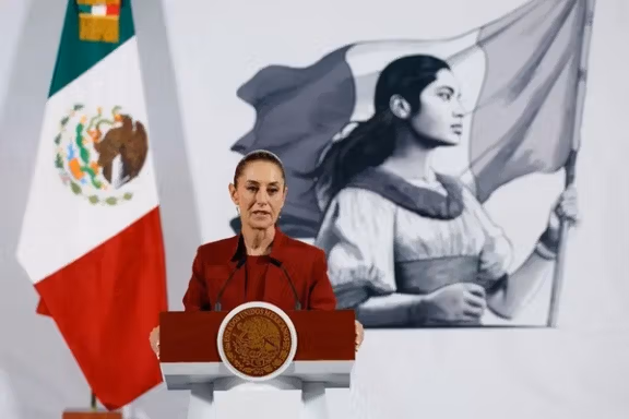 فشار آمریکا بر مکزیک برای پیگرد قانونی سیاستمداران مظنون در قاچاق مواد مخدر