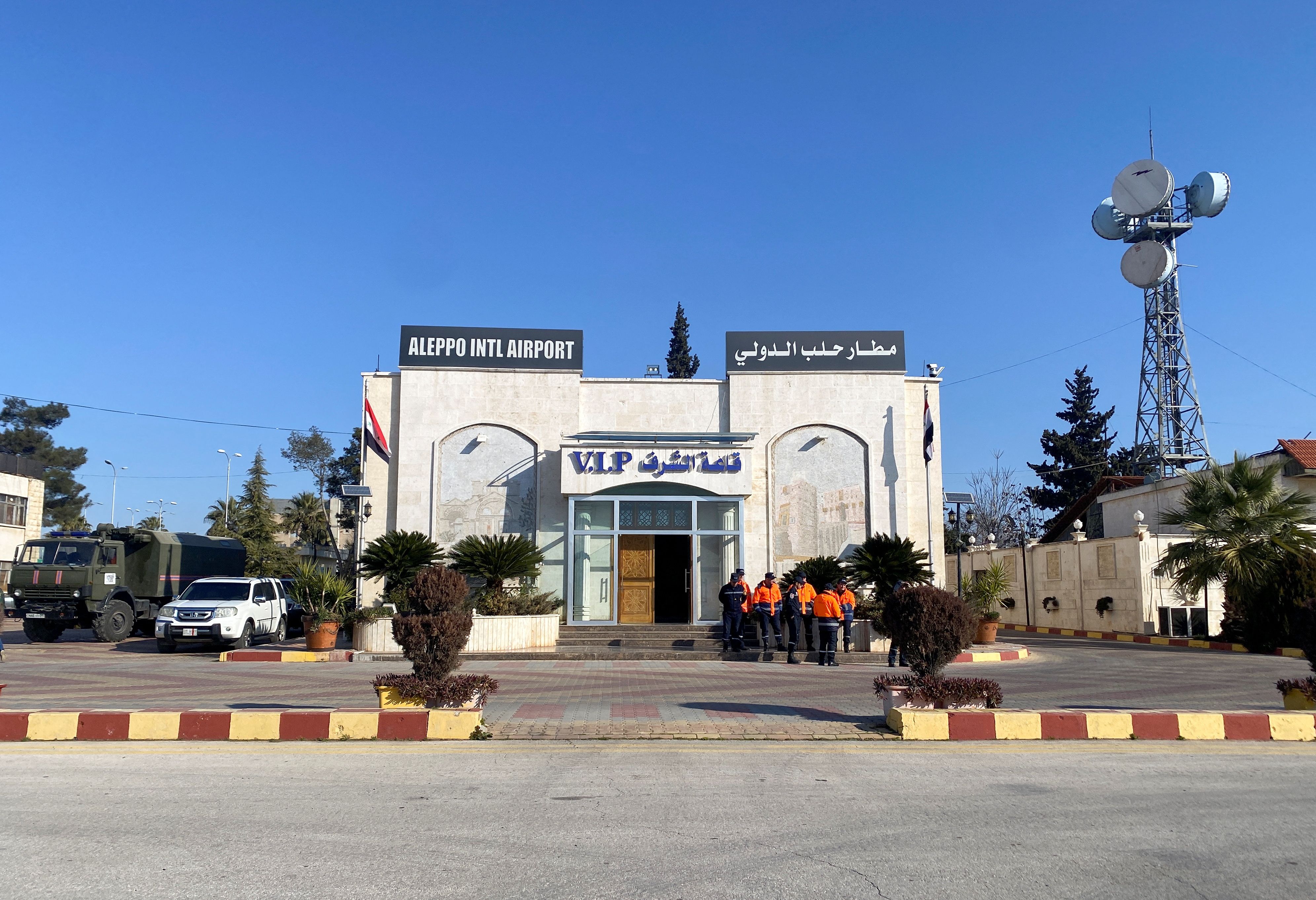 در آستانه سفر رئیسی به سوریه، فرودگاه حلب به دلیل خسارات ناشی از حمله اسرائیل از کار افتاد