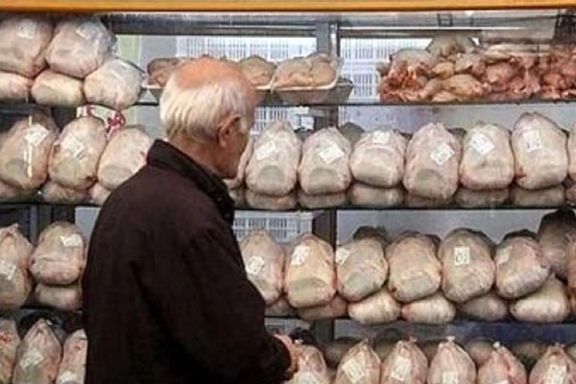 تکذیب خرید پوست مرغ توسط خانوادههای کمدرآمد برای مصرف خوراکی