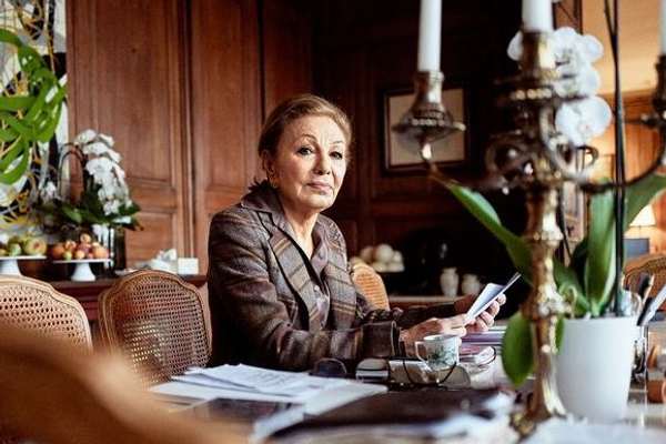 Iran's Exiled Queen Calls For Freedom Of Iranian Women