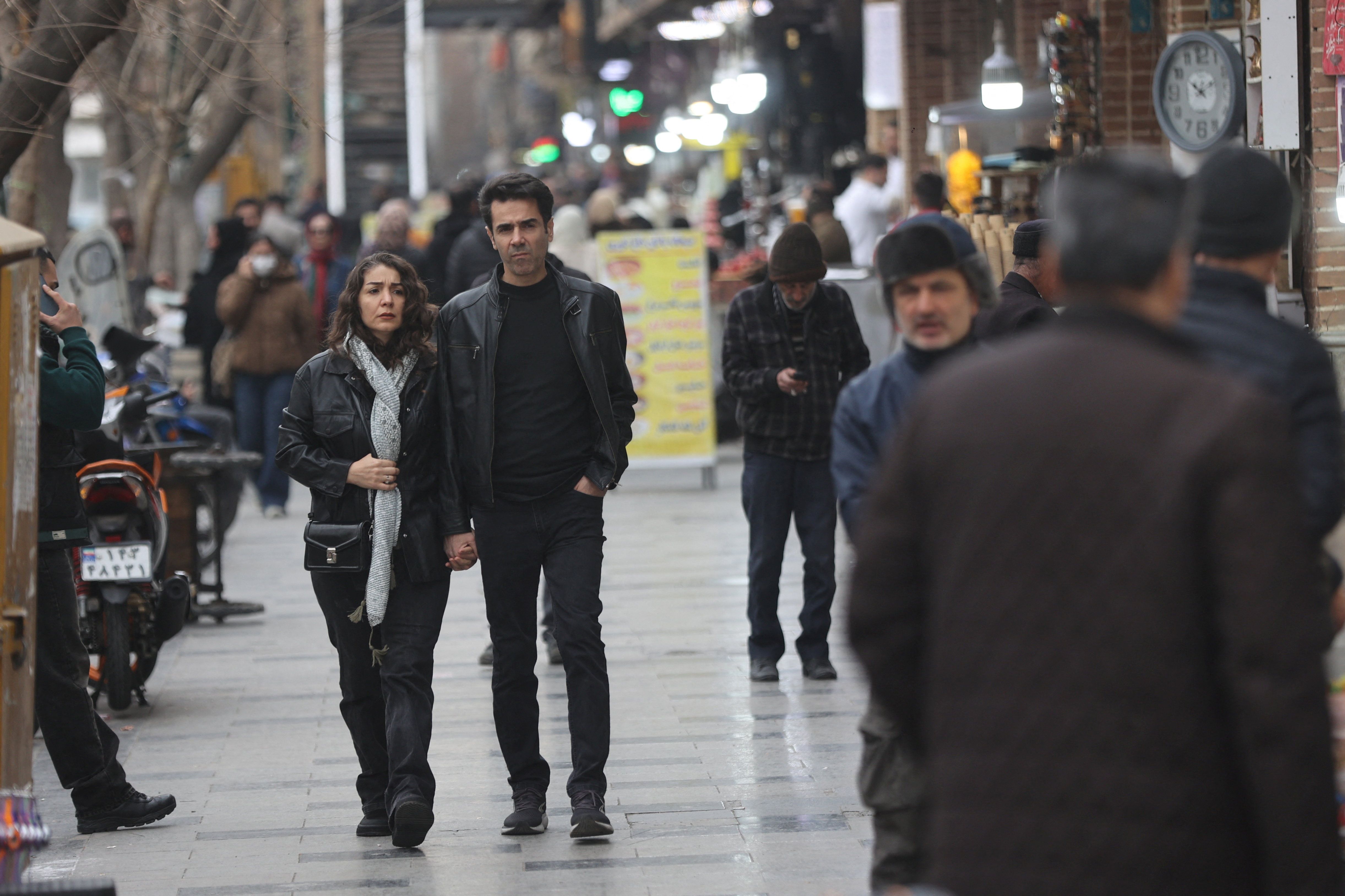 Iran rial hits fresh low as dollar tops 1.55 million