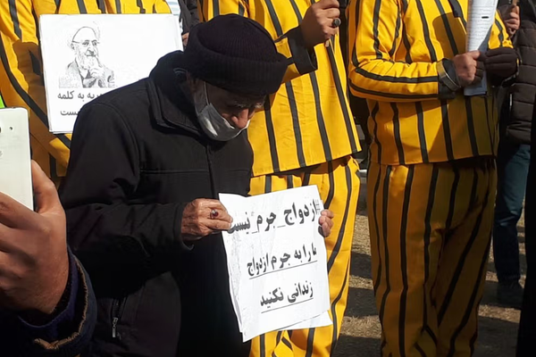 مجلس شورای اسلامی سقف پیگرد کیفری مهریه را به ۱۴ سکه کاهش داد