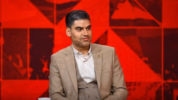 حمله مدیرعامل پرسپولیس به بازیکنان مردمی؛ اگر شرایط روحی بدی دارید، جدا شوید