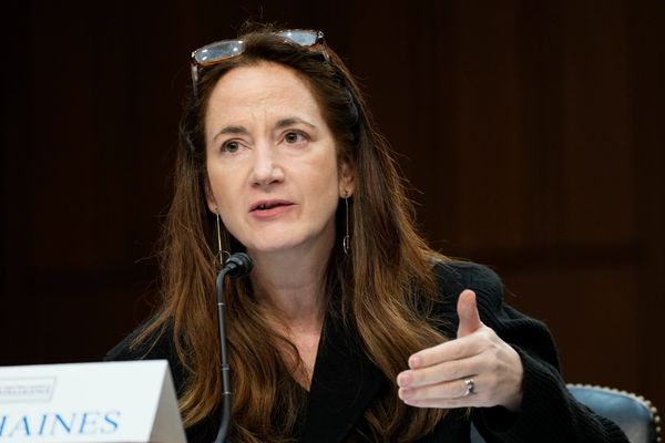 مديرة المخابرات الوطنية الأميركية: إيران تشكل تهديدا كبيرا للانتخابات الرئاسية المقبلة