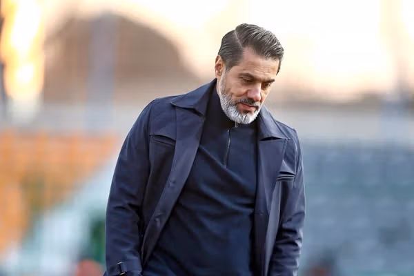 افشین پیروانی، مدیر پرسپولیس: خیابانی هرچیزی به ذهنش بیاید، جلوی میکروفون میگوید، رها کن!