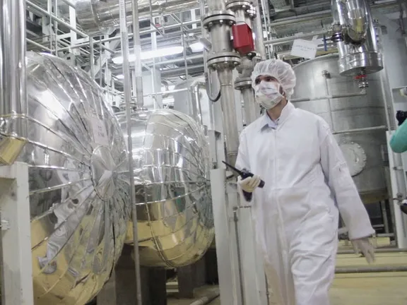 رویترز از آمادگی جمهوری اسلامی برای «انعطاف» درباره غنیسازی اورانیوم خبر داد