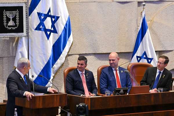بعد سقوط الأسد.. نتنياهو يتعهد بمواصلة تفكيك "أذرع الإرهاب الإيراني"