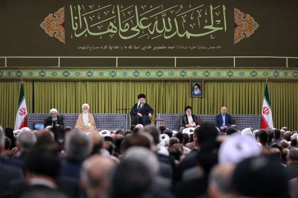 Khamenei Puts Public Pressure On Muslim Governments To Isolate Israel