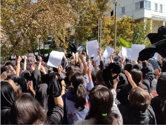 الخارجية الأميركية تؤكد على مواصلة دعم المدافعات عن حقوق الإنسان في إيران