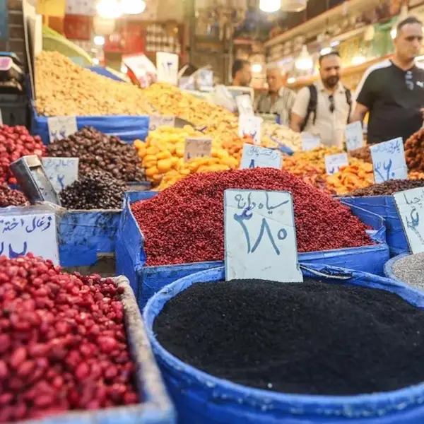 درمان سقوط ارزش پول ایران شاید از خود بیماری بدتر باشد