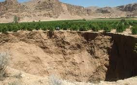 Iranian MP Warns Land Subsidence Crisis Will Drive Residents Out Of Esfahan