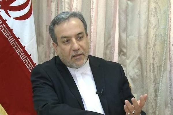 عراقجي يتراجع عن التهديد بإلغاء اتفاق القاهرة ويربط مصيره بـ"الأمن القومي"