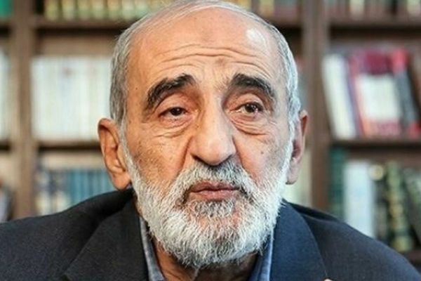 صحيفة المرشد عن اتفاق إيران مع الوكالة الذرية: "امتياز مقابل التخريب" و"هدية لمثلث الضغط"
