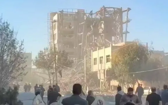 ساختمان دفتر مجلس خبرگان در قم هدف قرار گرفت