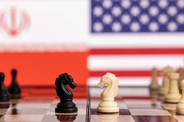 Debates In Tehran Continue Over Iran-US Prisoner Deal
