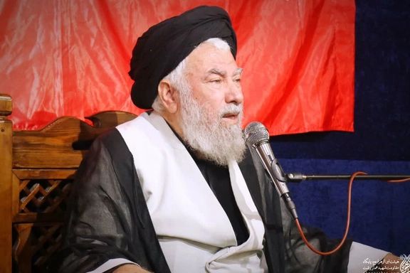 علیاکبر سیدی، امام جماعت یک مسجد در محله سنگسازی رشت، با ضربات قمه مجروح شد