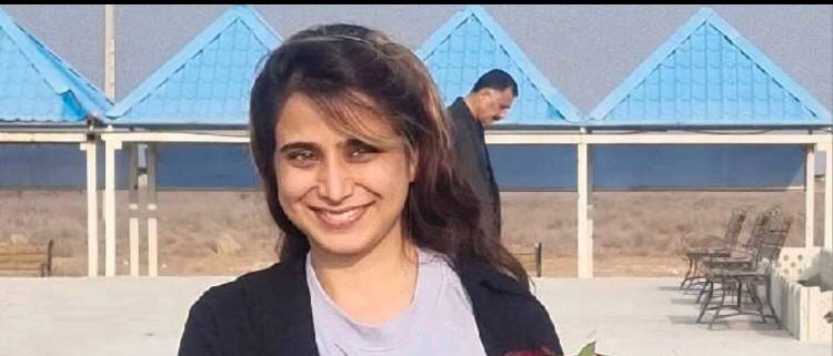 نیلوفر فتحی، معلم ریاضی، پس از ۵۴ روز بازداشت به قید وثیقه آزاد شد