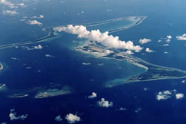 بریتانیا حمله موشکی سپاه به پایگاه دیهگو گارسیا را محکوم کرد