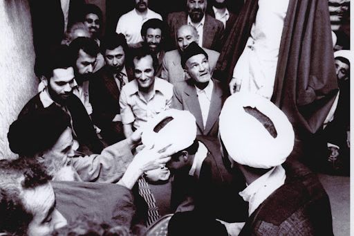 شورای مدیریت حوزه علمیه قم، سال ۱۳۵۹، به پیشنهاد حسنعلی منتظری و موافقت روحالله خمینی تاسیس شد