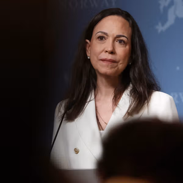 برنده نوبل صلح: مادورو دیر یا زود از قدرت میرود