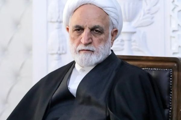 رئيس السلطة القضائية الإيرانية: يجب ملاحقة العدو ومعاقبته وإلزامه بدفع تعويضات