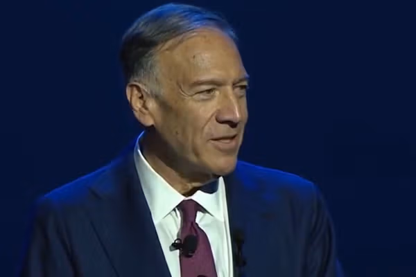 وزیر خارجه سابق آمریکا: مردم ایران شایسته حکومتی هستند که در خدمتشان باشد، نه این ملاها