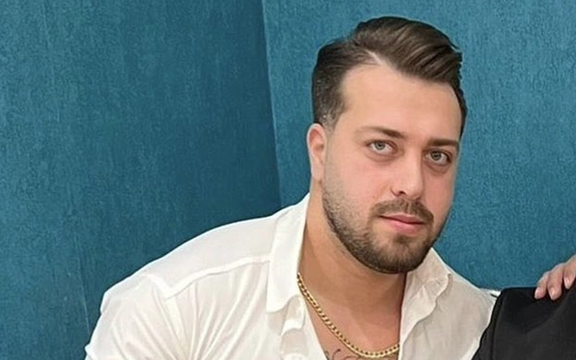 وکیل خانواده مهران سماک: دادگاه بدوی برای متهم به قتل موکلم حکم «قتل عمد» صادر کرد