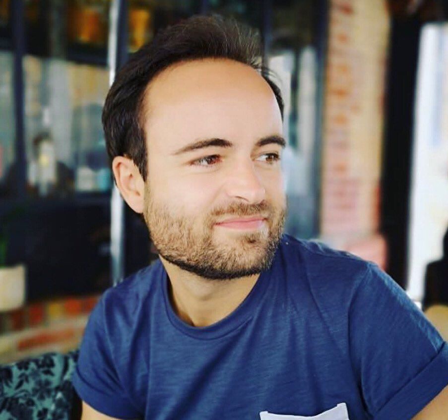 إطلاق سراح مواطن فرنسي من سجون إيران بوساطة عمانية