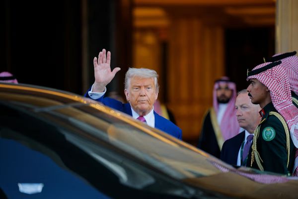 Trump castigates Iran in lengthy speech before Saudi leadership