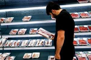 First red meat, now dairy: Iran’s household diet keeps shrinking