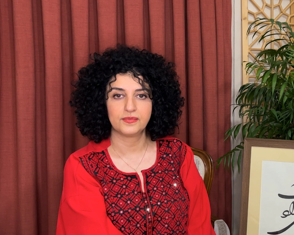 الناشطة نرجس محمدي: لو نجا النظام المستبد من كل الحروب فلن ينجو من الإيرانيات