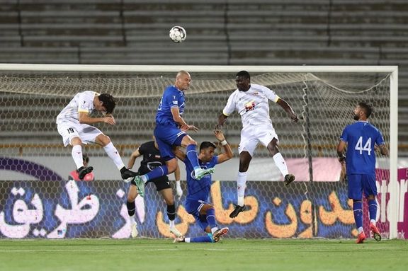 استقلال ۰-۱ فولاد؛ استقلال و منطقه سقوط، شوخی طعنهآمیزی که جدی میشود!